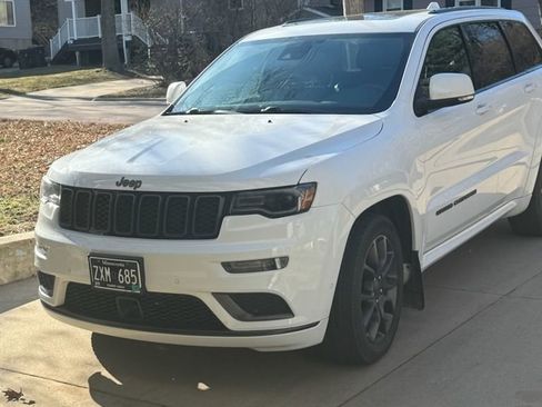 Used 2020 Jeep Grand Cherokee High Altitude image 1
