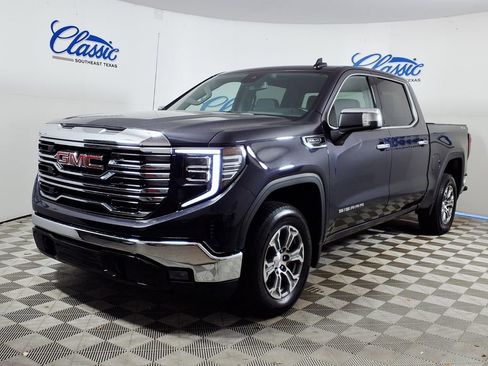 Used 2025 GMC Sierra 1500 SLT image 6