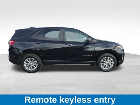 Used 2021 Chevrolet Equinox LS w/ LS Convenience Package image 7