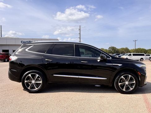 Used 2022 Buick Enclave Essence w/ Experience Buick Package FWD image 5