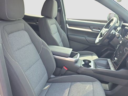 New 2026 GMC Terrain Elevation FWD image 19
