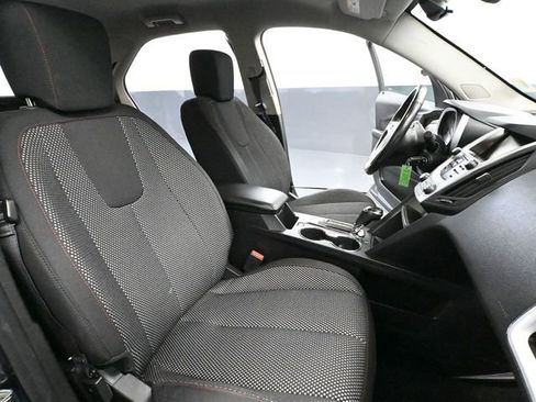 Used 2017 Chevrolet Equinox LT w/ Convenience Package FWD image 40