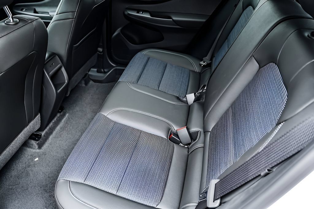 New 2026 Buick Envista Sport Touring w/ Convenience I Package FWD image 24