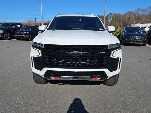 Used 2024 Chevrolet Tahoe Z71 w/ Luxury Package image 2