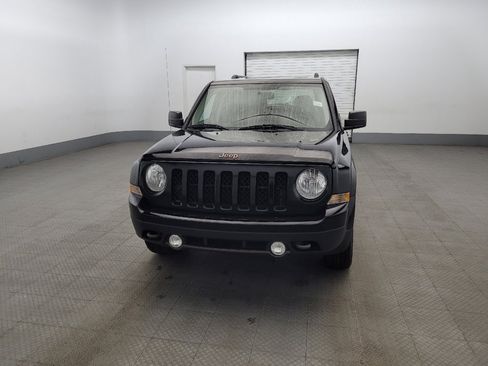 Used 2017 Jeep Patriot 75th Anniversary w/ Power Value Group image 15