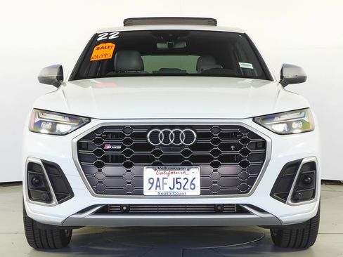 Used 2022 Audi SQ5 Premium Plus w/ Premium Plus Package image 3