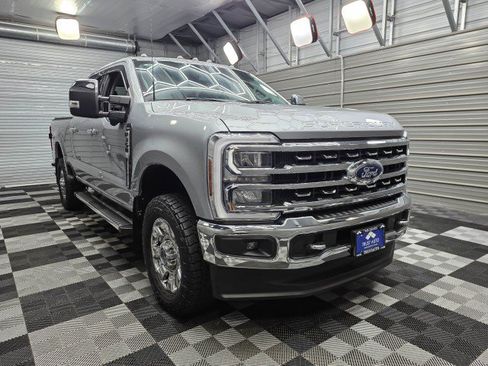 Used 2024 Ford F350 Lariat w/ Chrome Package AWD/4WD image 4
