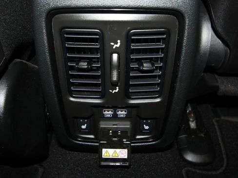 Used 2024 Dodge Durango R/T image 30
