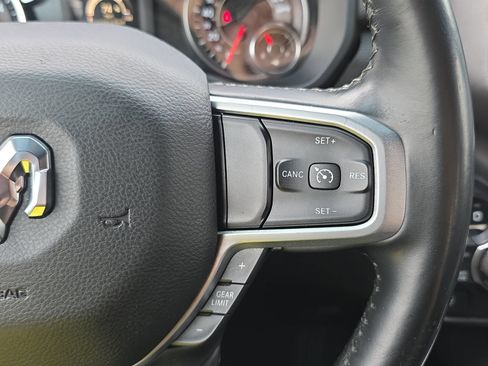 Used 2019 RAM 1500 Big Horn AWD/4WD image 18