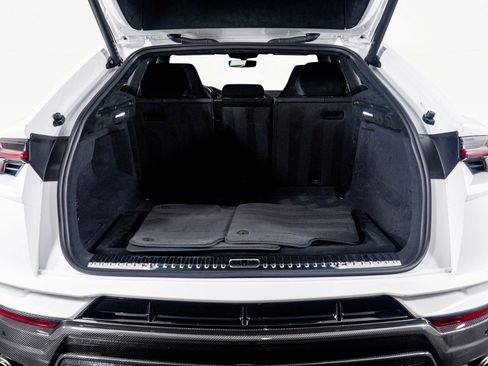 Used 2023 Lamborghini Urus Performante image 62