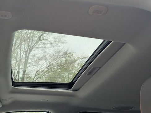 New 2026 RAM 2500 Limited AWD/4WD image 12