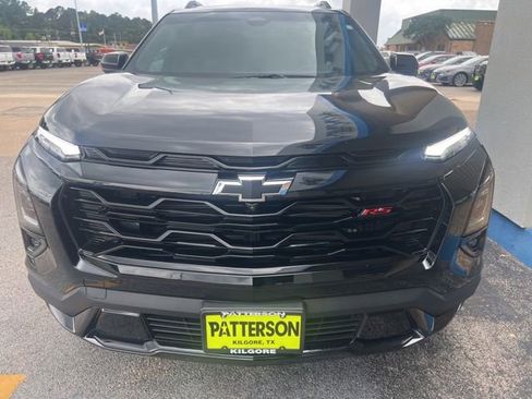 Used 2025 Chevrolet Equinox RS w/ Safety and Technology Package AWD/4WD image 4