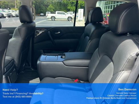 Used 2022 INFINITI QX80 Luxe w/ All-Season Package AWD/4WD image 16