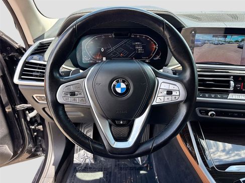 Used 2021 BMW X7 xDrive40i AWD/4WD image 11