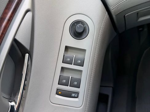 Used 2013 Buick LaCrosse Leather image 22