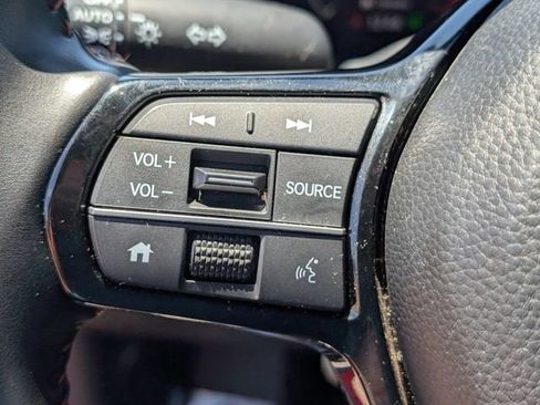 Used 2025 Honda HR-V Sport image 18