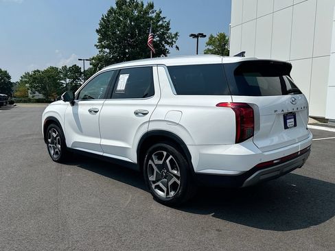 Used 2024 Hyundai Palisade SEL FWD image 6