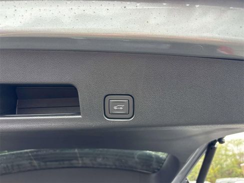 New 2025 GMC Acadia Elevation w/ Elevation Premium Package image 5