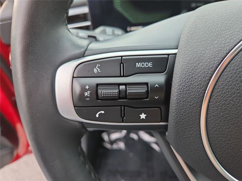 Used 2025 Kia K5 GT-Line w/ GT-Line Premium Package image 17