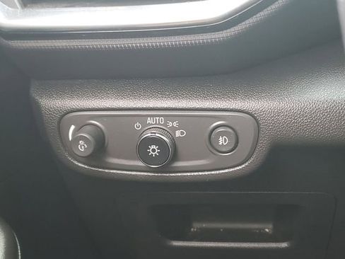 Used 2023 Chevrolet TrailBlazer LT w/ Convenience Package image 22