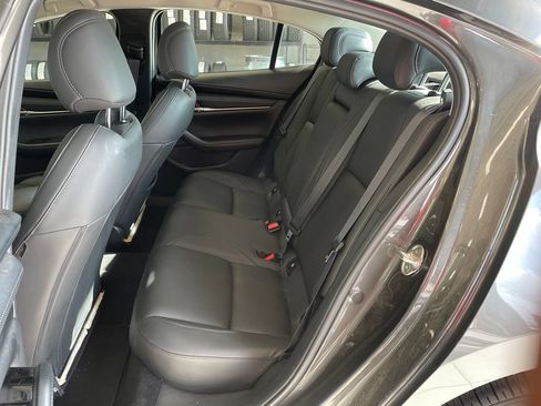 Used 2025 MAZDA MAZDA3 s FWD image 16