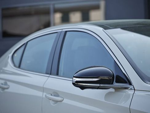 New 2026 Genesis G70 3.3T Prestige image 3