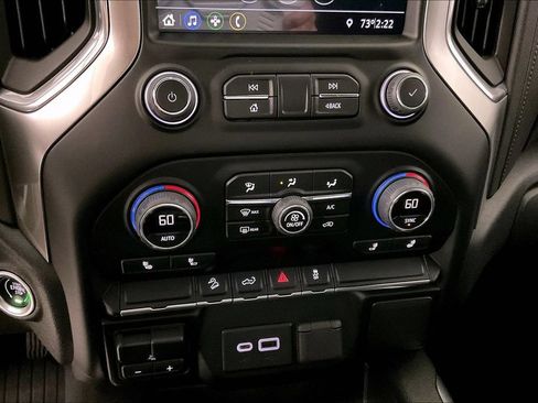 Used 2021 Chevrolet Silverado 1500 LT Trail Boss AWD/4WD image 15