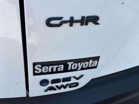 New 2026 Toyota C-HR AWD/4WD image 10