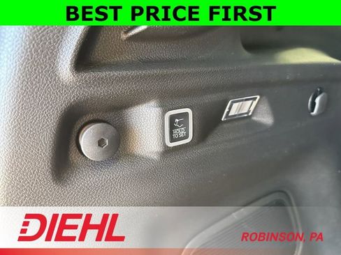New 2026 Jeep Grand Cherokee L Limited AWD/4WD image 11