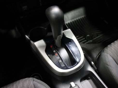 Used 2019 Honda Fit EX image 16