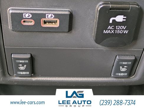 Used 2019 Nissan Pathfinder SL FWD image 13