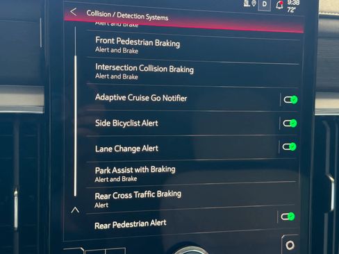 Used 2024 GMC Acadia Denali w/ Super Cruise Package image 56