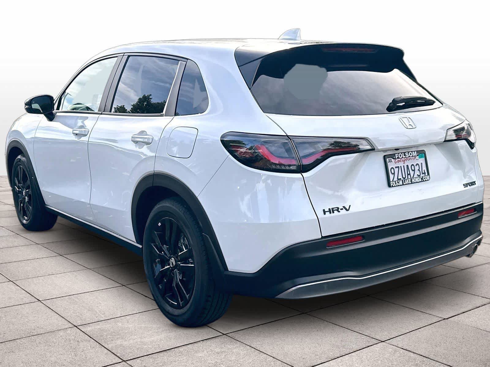 Used 2027 Honda HR-V Sport image 7