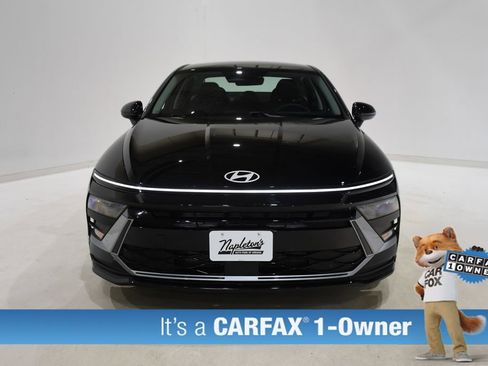 Certified 2025 Hyundai Sonata SE image 2