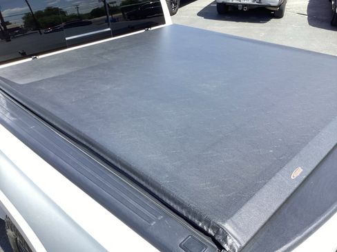 Used 2021 RAM 1500 Laramie w/ Night Edition image 17