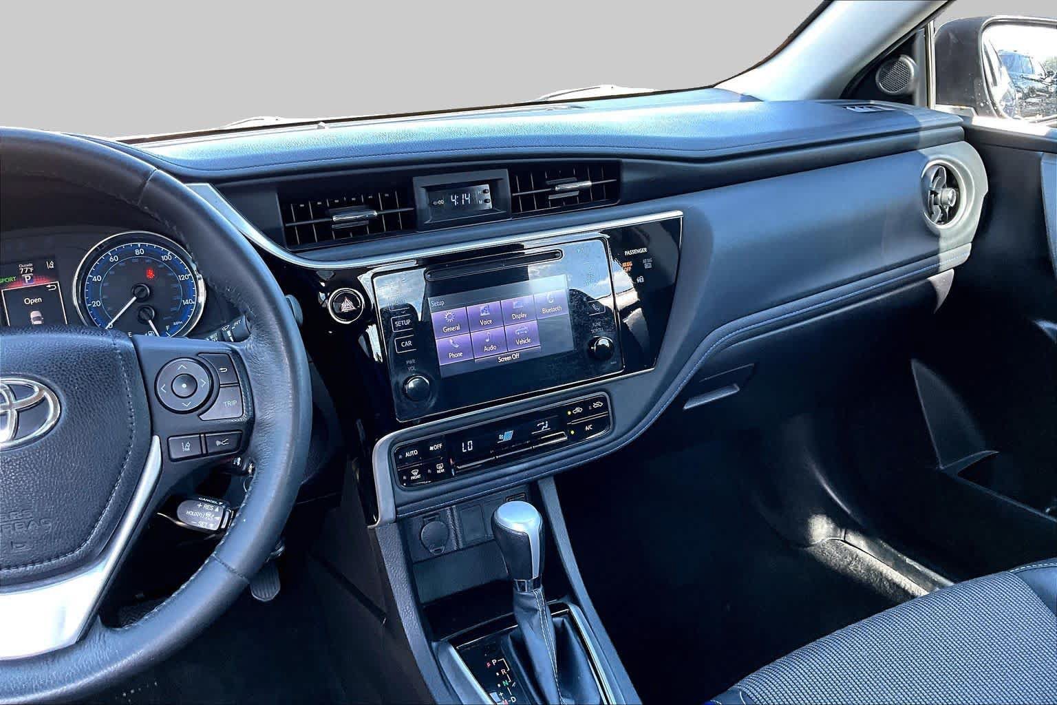 Used 2017 Toyota Corolla SE FWD image 7