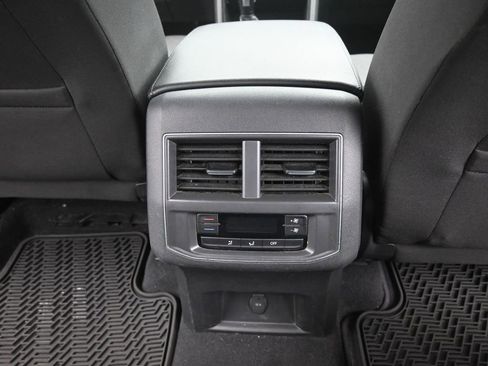 Used 2019 Volkswagen Atlas S image 14