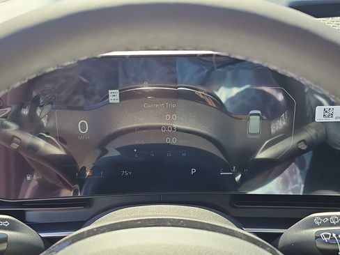 New 2026 Kia Carnival SX Prestige image 34