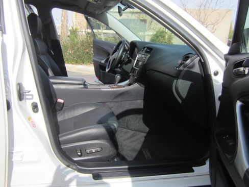 Used 2009 Lexus IS 250 Base 4dr Sedan 6A image 20