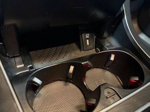 Used 2020 Mercedes-Benz C 300 4MATIC Sedan image 34