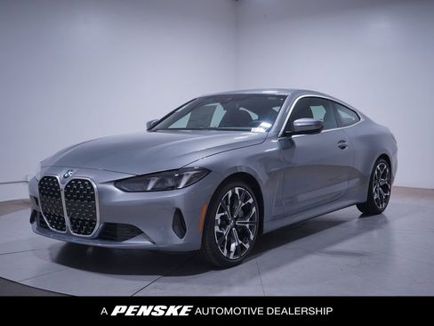 Used 2026 BMW 430i Coupe w/ Parking Assistance Package RWD image 1