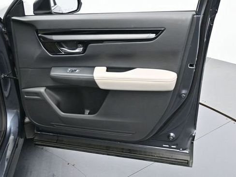 Used 2025 Honda CR-V EX-L image 33