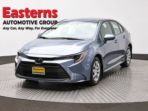 Used 2024 Toyota Corolla LE FWD image 1