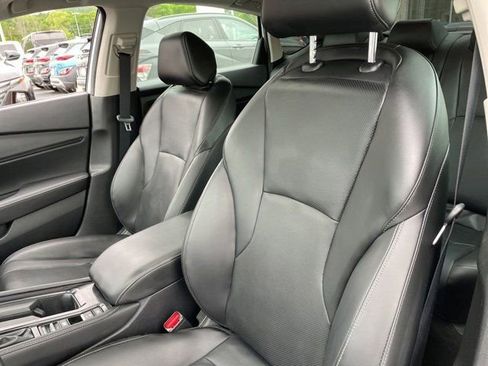 Used 2023 Honda Accord Touring image 10