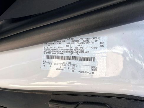 Used 2024 Ford Transit 250 148 Medium Roof w/ Upfitter Package RWD image 9
