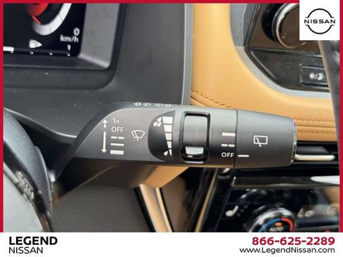 Used 2023 Nissan Rogue Platinum w/ Platinum Premium Package AWD/4WD image 26