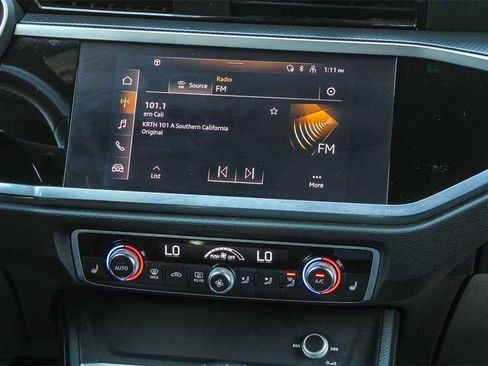 Used 2022 Audi Q3 2.0T Premium image 14