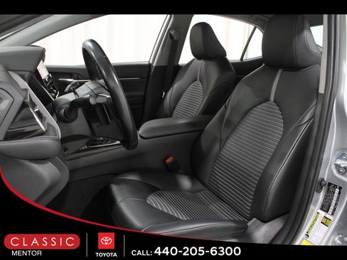 Certified 2023 Toyota Camry SE image 5