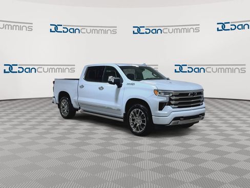 New 2026 Chevrolet Silverado 1500 High Country AWD/4WD image 3
