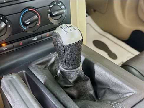 Used 2007 Ford Mustang GT image 13